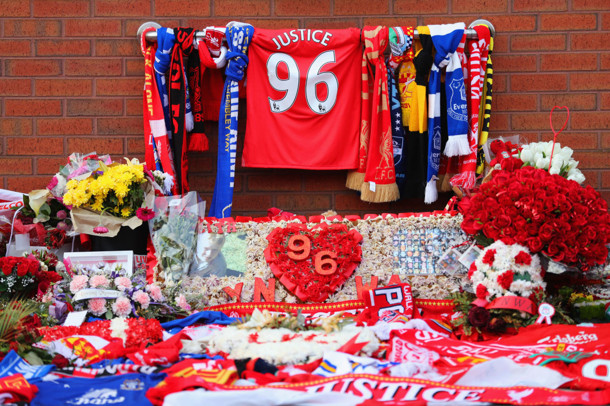 LIVERPOOL, UNITED KINGDOM - MAY 05:  Fresh tributes adorn the Hillsborough Memorial outside the stadium prior to the UEFA Europa League semi final second leg match between Liverpool and Villarreal CF at Anfield on May 5, 2016 in Liverpool, England.  (Photo by Richard Heathcote/Getty Images)