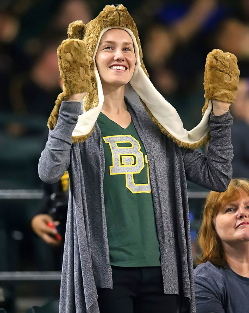 Baylor_Superfan-Cactus_Bowl-YYP_1715.jpg