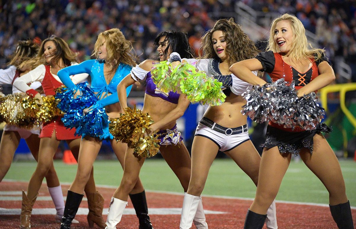 NFL-Pro-Bowl-Cheerleaders-AP_17031069445185.jpg
