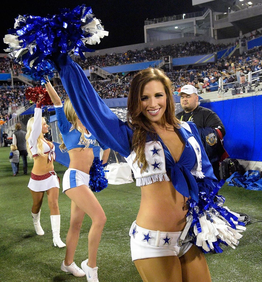 NFL-Pro-Bowl-Cheerleaders-AP_17031177879312.jpg