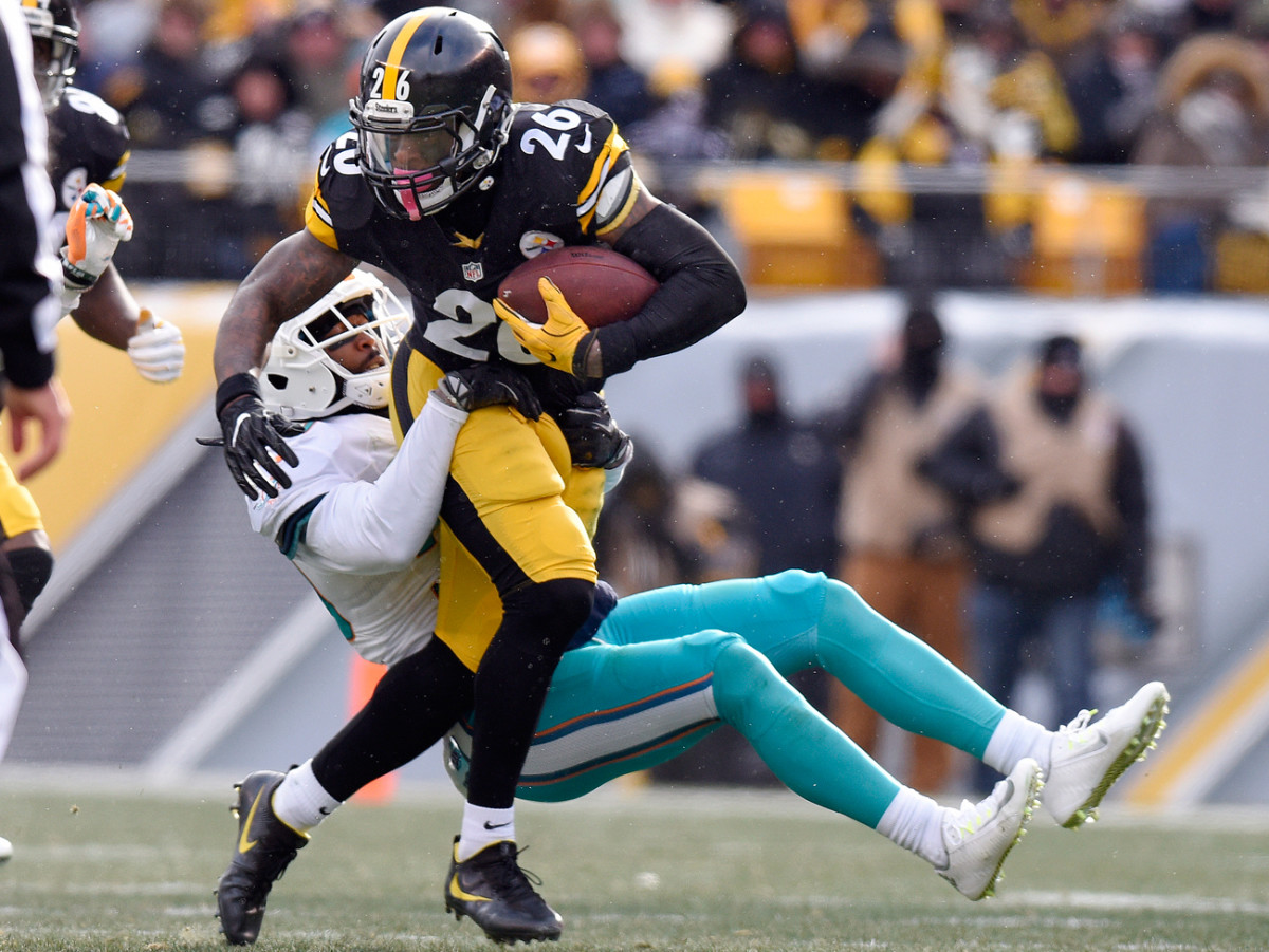 Le’Veon Bell’s 167 rushing yards against the Dolphins set a new Steelers franchise record for the postseason.