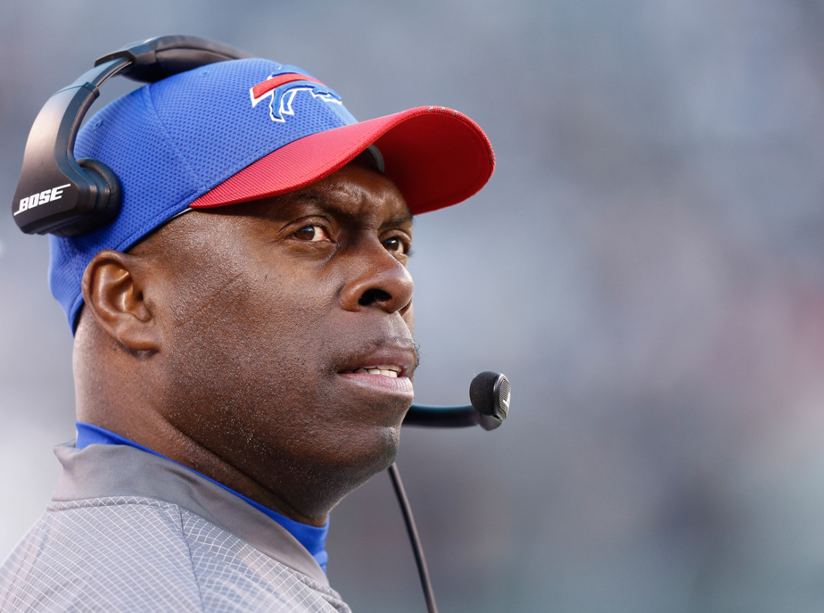 Bills interim coach Anthony Lynn has impressed teams during the interview process.