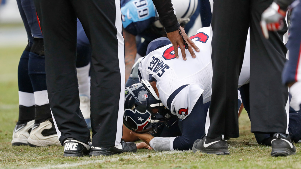Texans quarterback Tom Savage was knocked out of Sunday’s game with a concussion, and his status for the wild-card game is uncertain.