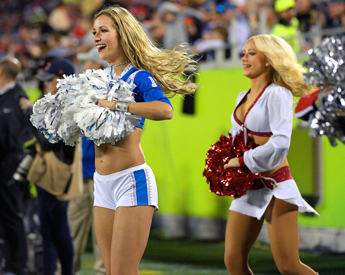 NFL-Pro-Bowl-Cheerleaders-AP_17031217136428.jpg