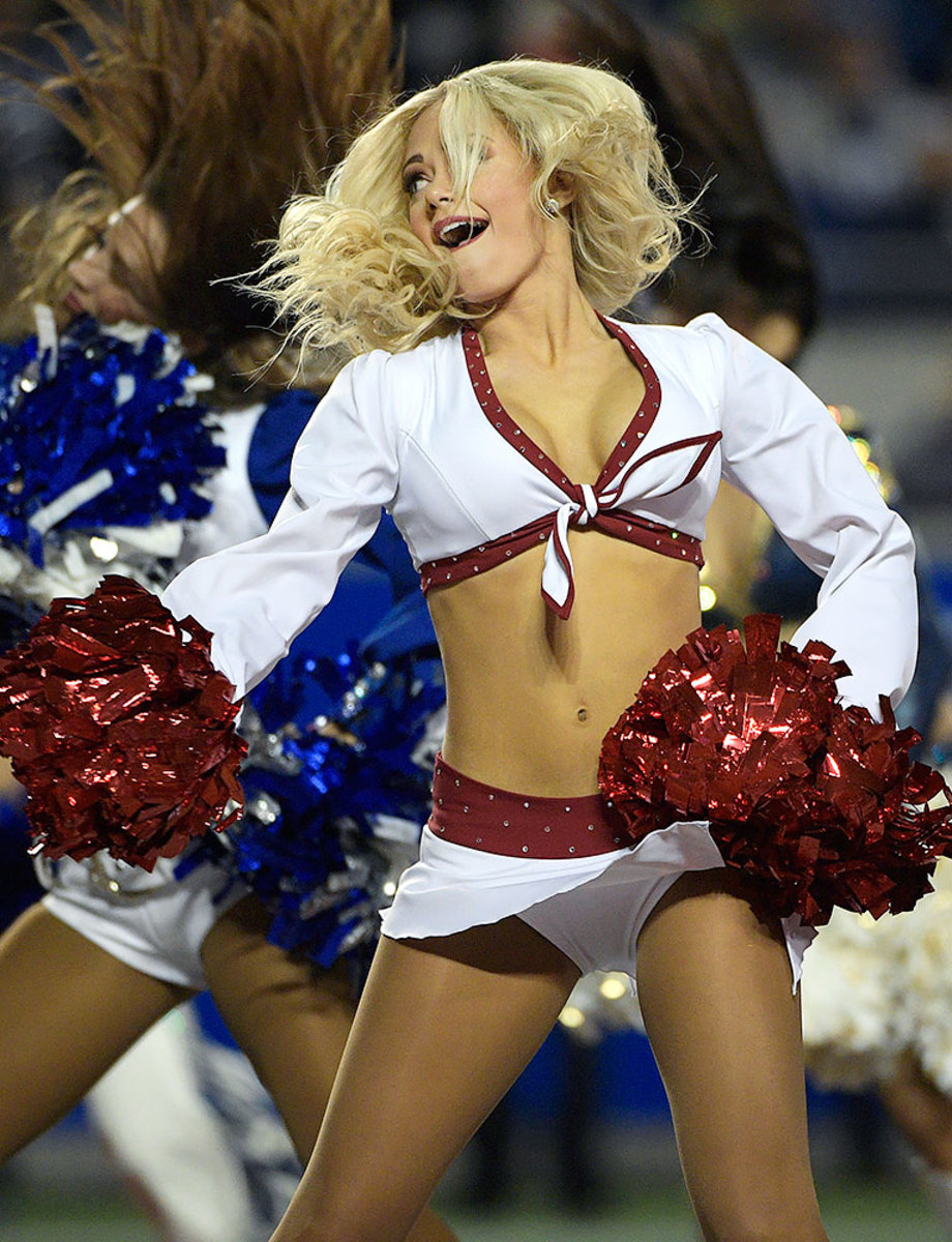 NFL-Pro-Bowl-Cheerleaders-AP_17031069131992.jpg