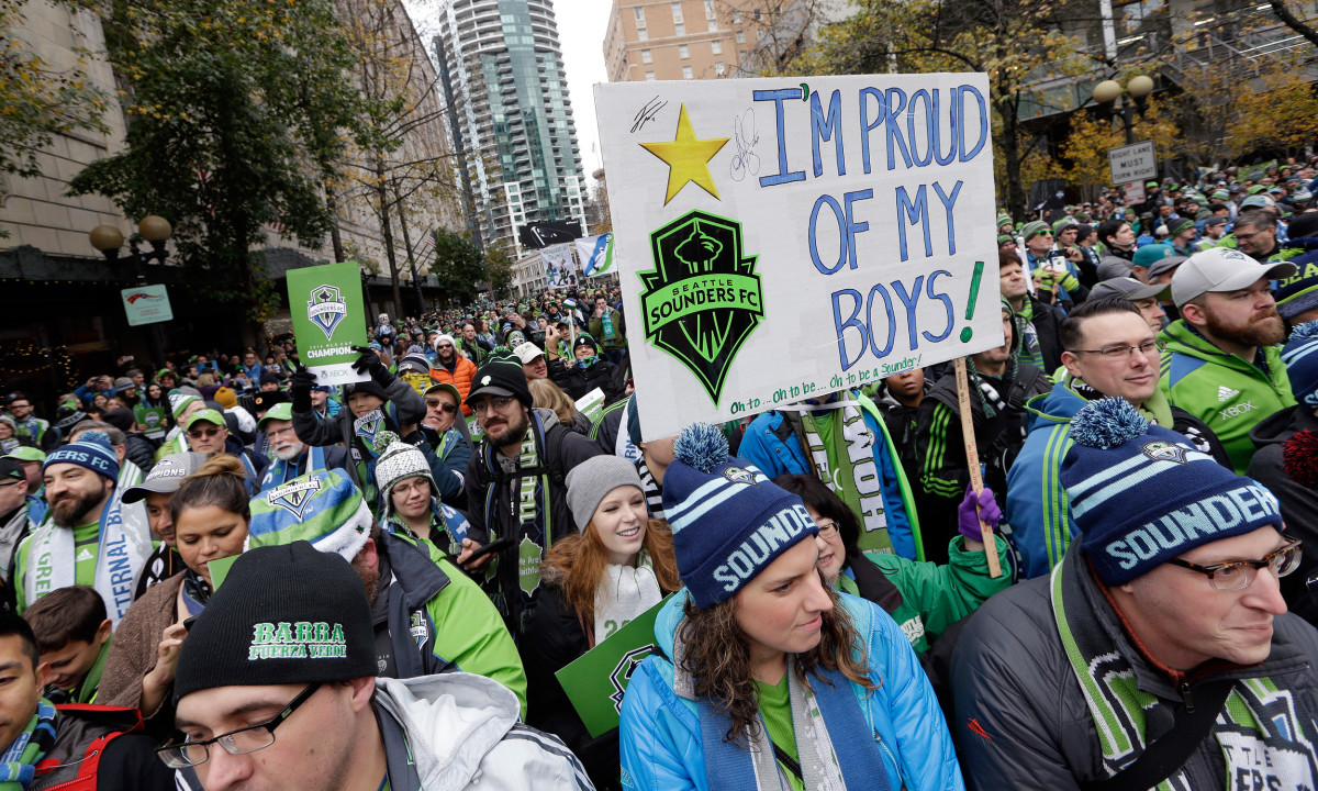 Sounders-Fans-MLS-Cup-Parade.jpg