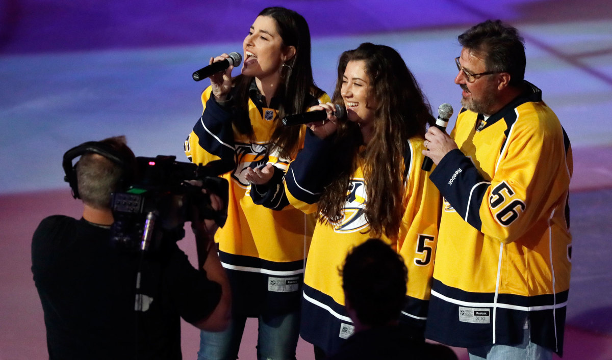 vince-gill-predators-anthem-nhl-1300.jpg