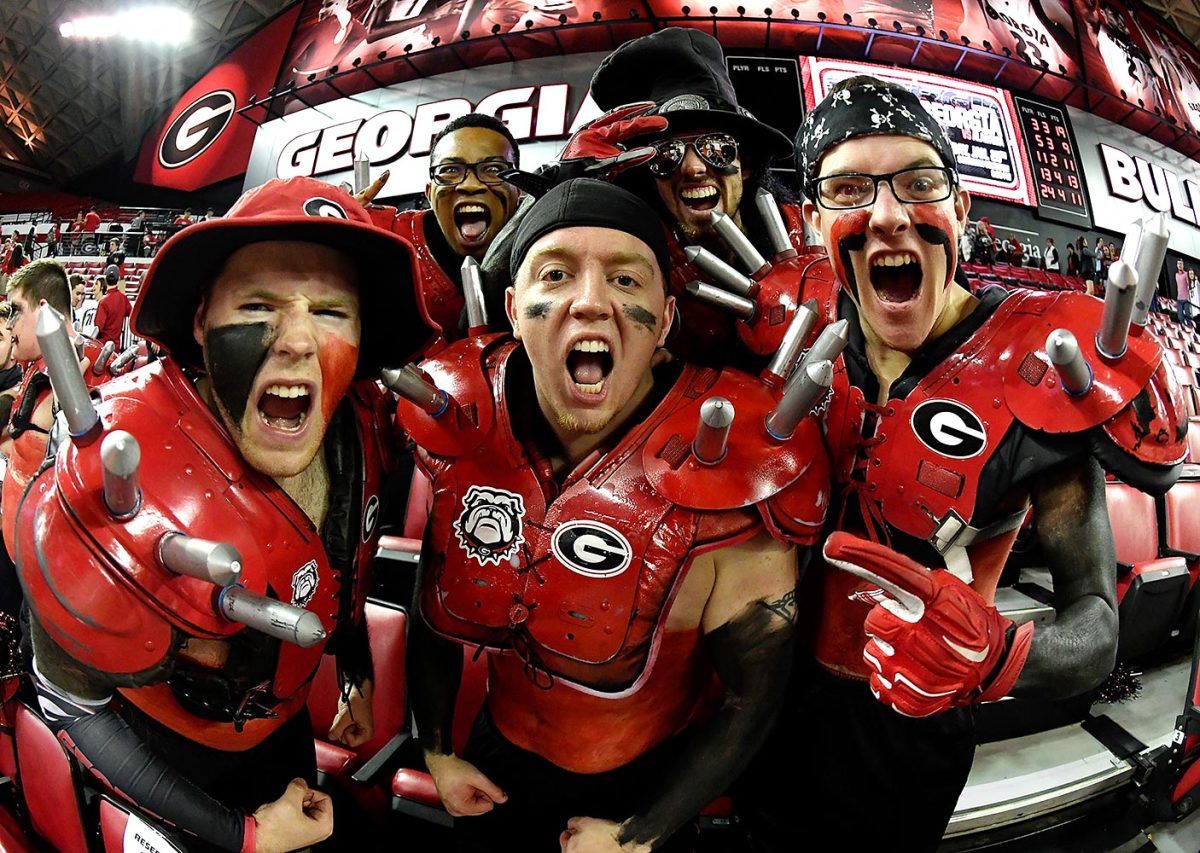 Georgia-Bulldogs-fans-GettyImages-631940718_master.jpg