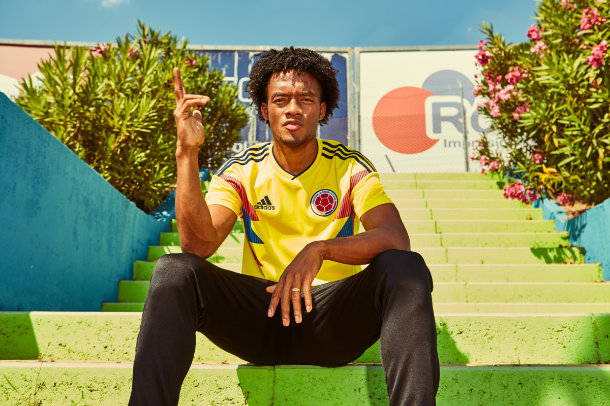 desastre manual velocidad PHOTOS: adidas Release Host of 80s & 90s-Inspired International Kits Ahead  of World Cup in Russia - Sports Illustrated