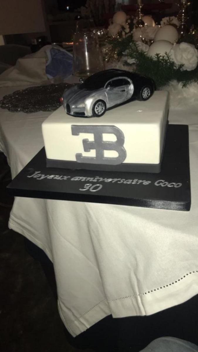  The Real Madrid striker had a Bugatti Veyron-themed cake