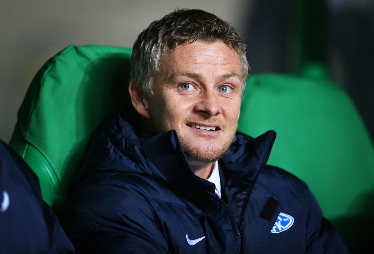 GLASGOW, SCOTLAND - NOVEMBER 05:  Ole Gunnar Solskjaer, manager of Molde looks on during the UEFA Europa League match between Celtic FC and Molde FK at Celtic Park on November 5, 2015 in Glasgow, Scotland. (Photo by Ian MacNicol/Getty images)