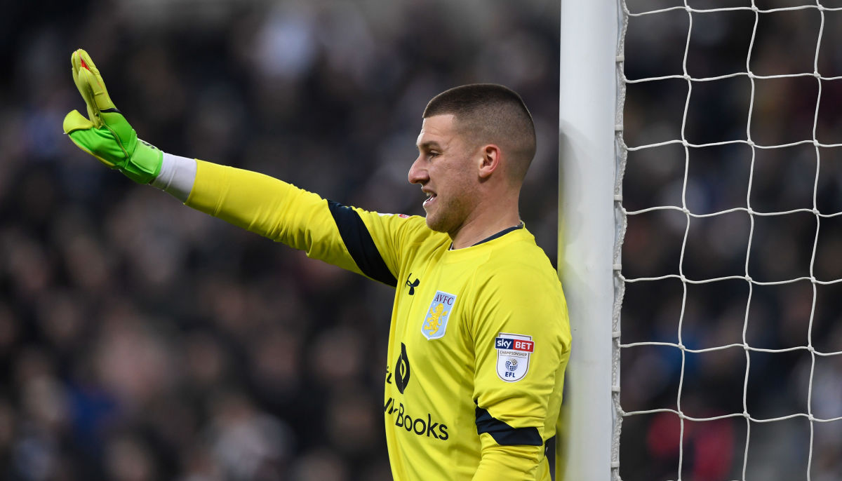 NEWCASTLE UPON TYNE, ENGLAND - FEBRUARY 20: Villa keeper Sam Johnstone in action  during the Sky Bet Championship match between Newcastle United and Aston Villa at St James' Park on February 20, 2017 in Newcastle upon Tyne, England.  (Photo by Stu Forster/Getty Images)