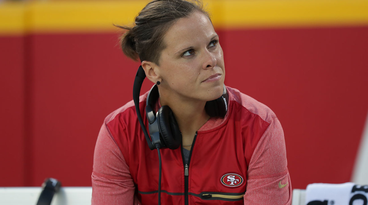 katie-sowers-first-openly-gay-nfl-coach.jpg