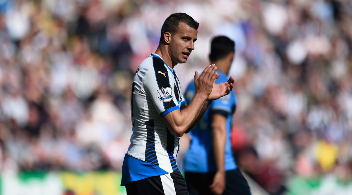 NEWCASTLE UPON TYNE, ENGLAND - MAY 15:  Steven Taylor of Newcastle reacts during the Premier League match between Newcastle United and Tottenham Hotspur at St James' Park on May 15, 2016 in Newcastle upon Tyne, England.  (Photo by Stu Forster/Getty Images)