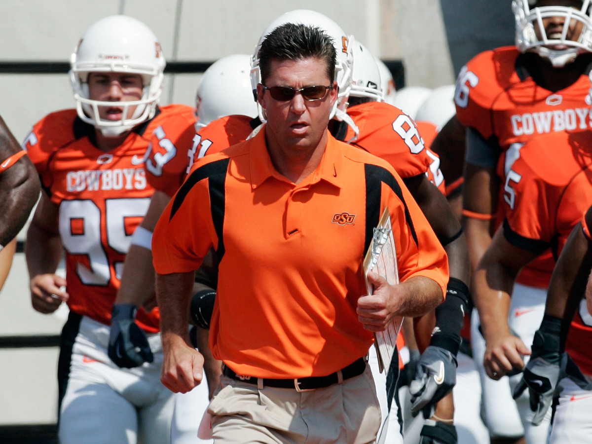 Gundy turned Oklahoma State's 49–45 win over Texas Tech in September 2007 into a secondary headline with his postgame rant about an article in that day's Oklahoman.