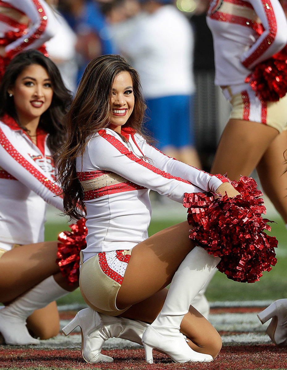 San-Francisco-49ers-Gold-Rush-cheerleaders-AP_17001770090070.jpg