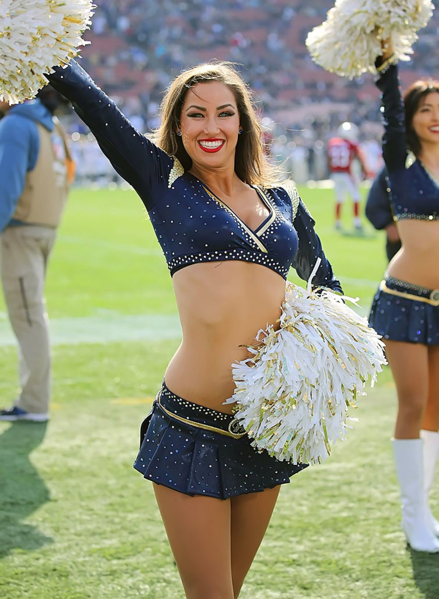 Los-Angeles-Rams-cheerleaders-WYP_6442.jpg