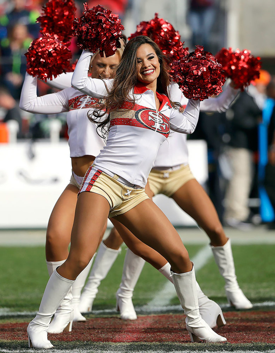 San-Francisco-49ers-Gold-Rush-cheerleaders-AP_17001770041958.jpg