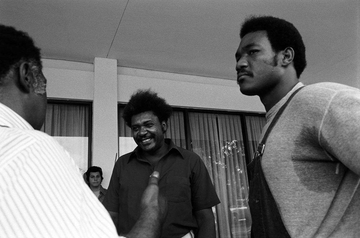 1974-1026-Don-King-George-Foreman-Archie-Moore-079008698.jpg