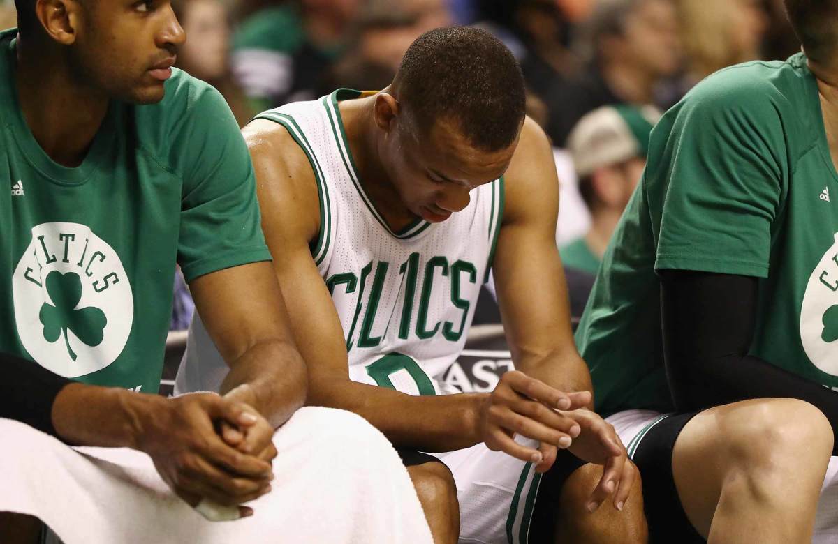 avery-bradley-loser.jpg