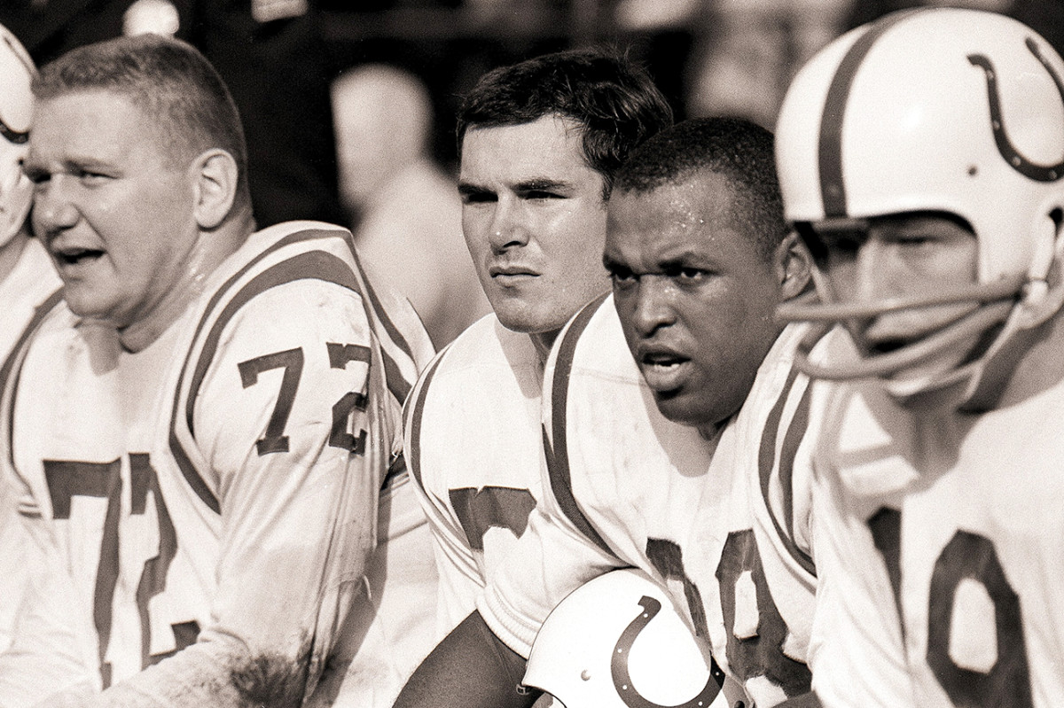 Despite his immense talent, Looney (second from left) was never a fit in Baltimore.