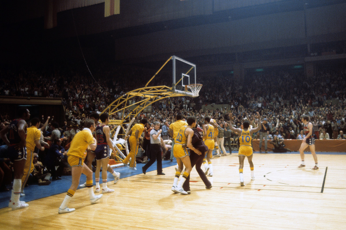 1975_Golden_State_Warriors_00023.JPG