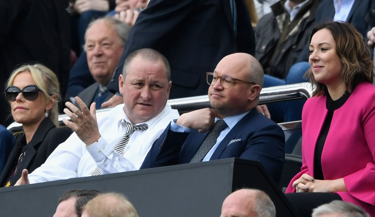 NEWCASTLE UPON TYNE, ENGLAND - MAY 07:  Newcastle United owner Mike Ashley (l) and Lee Charnley look on during the Sky Bet Championship title after the match between Newcastle United and Barnsley at St James' Park on May 7, 2017 in Newcastle upon Tyne, England.  (Photo by Stu Forster/Getty Images)