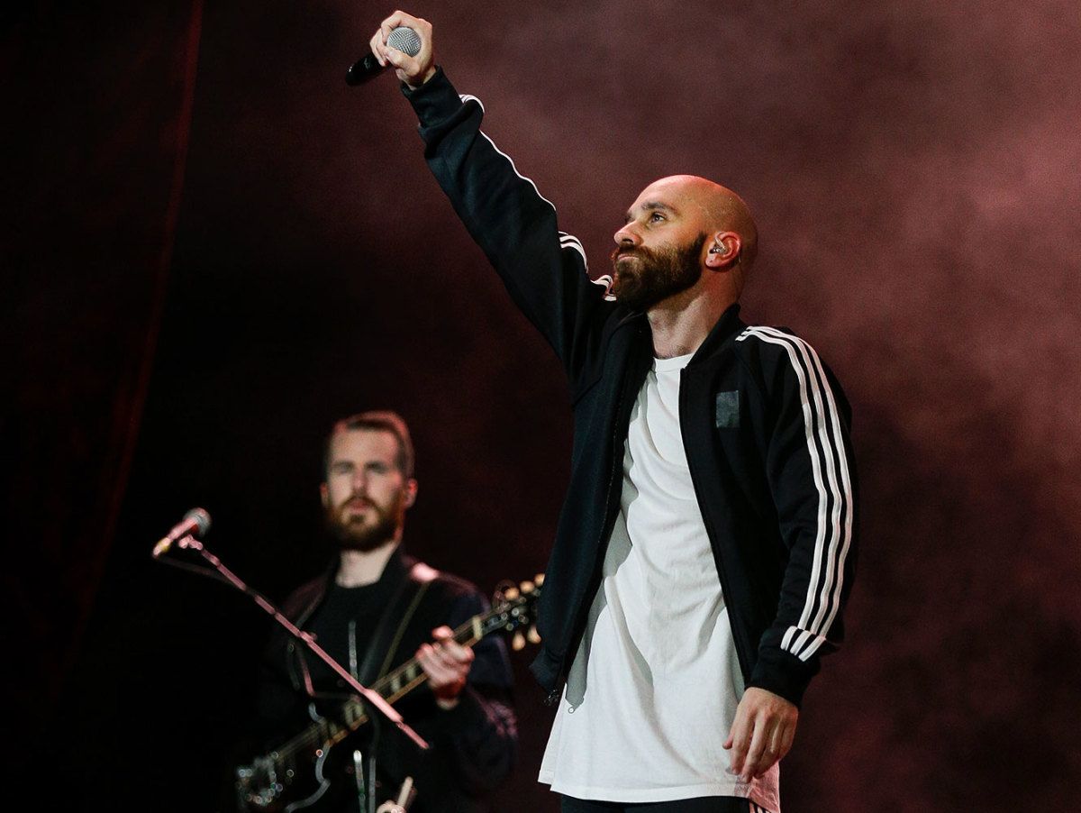 Super-Bowl-LI-Opening-Night-Sam-Harris-X-Ambassadors.jpg