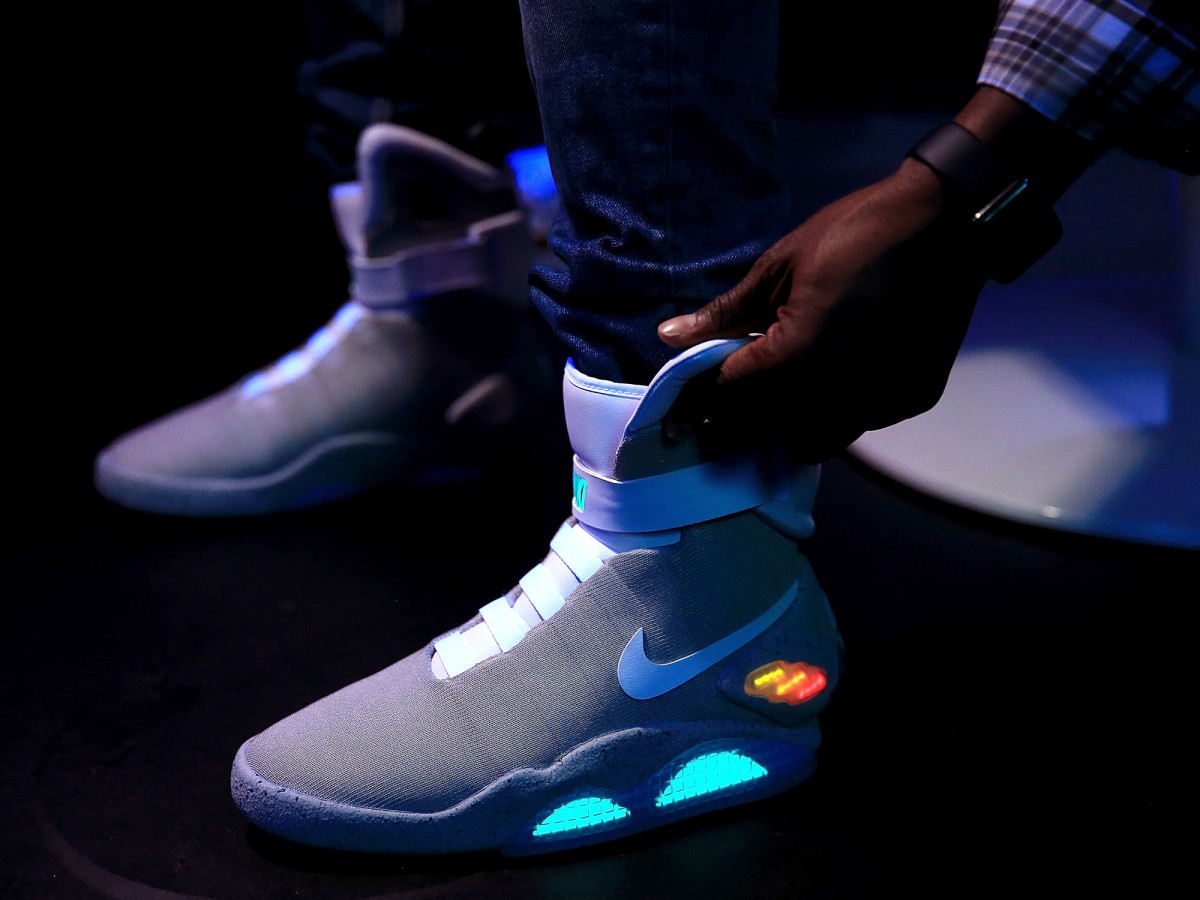 air_mag_embed_.jpg