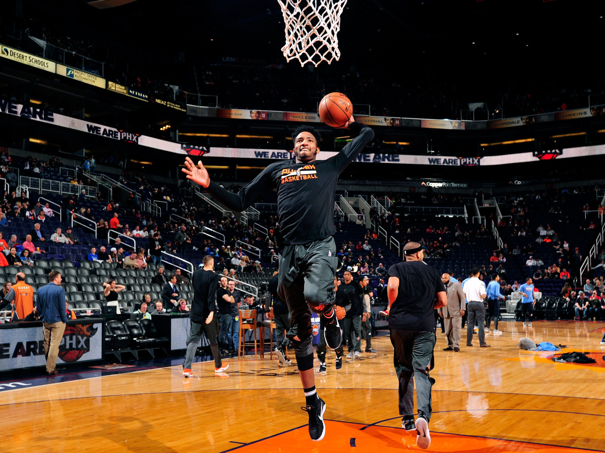 derrick-jones-phoenix-suns-dunk.jpg