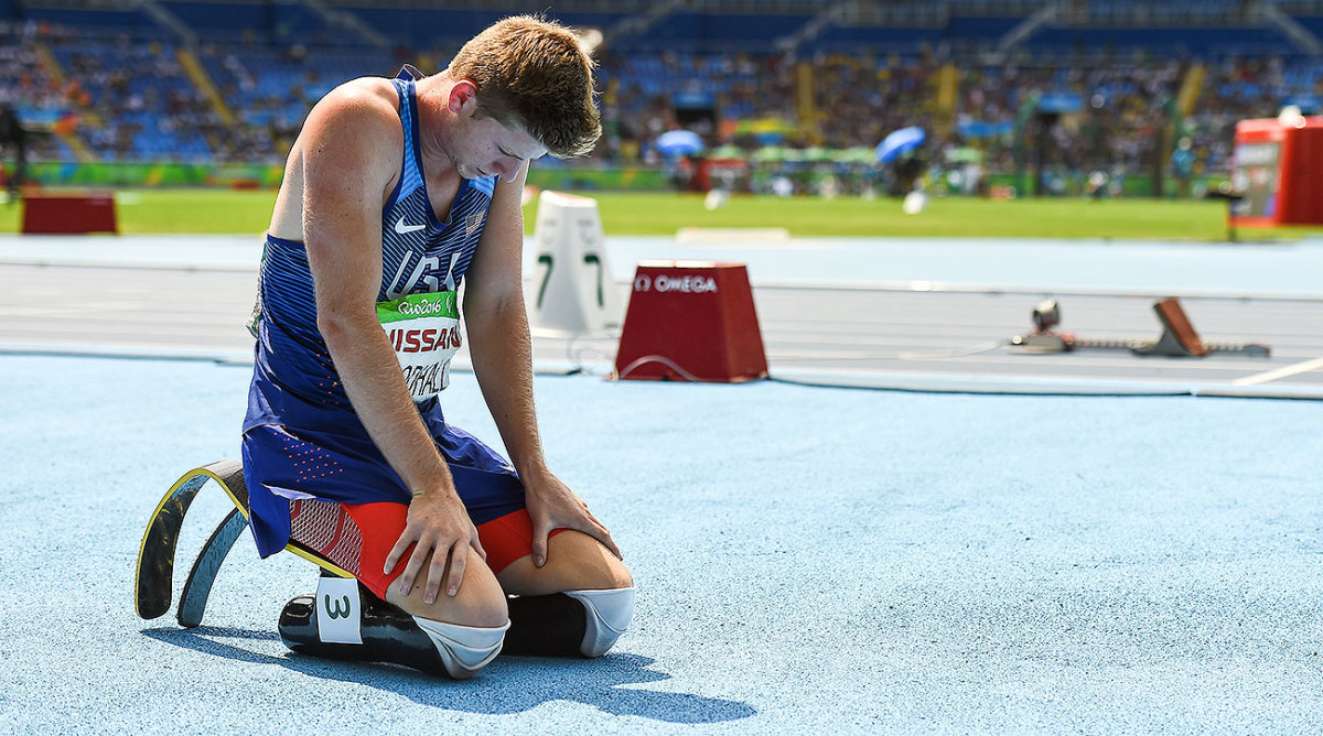 Hunter Woodhall reacts after winning bronze in the men's 400 meters T44 final at the 2016 Paralympic Games.