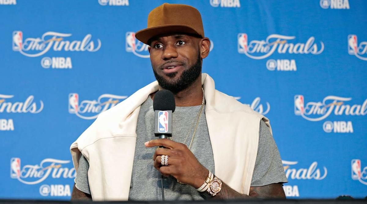 lebron-press-conference.jpg