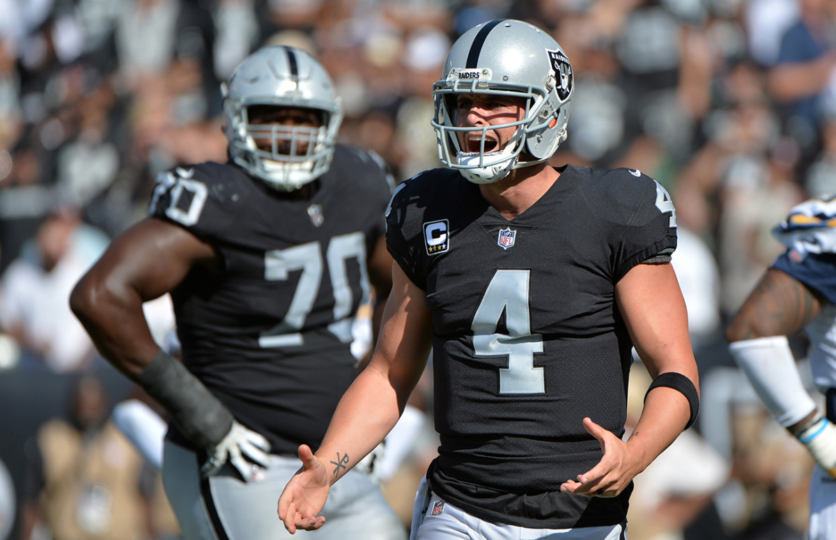 derek-carr-chargers.jpg