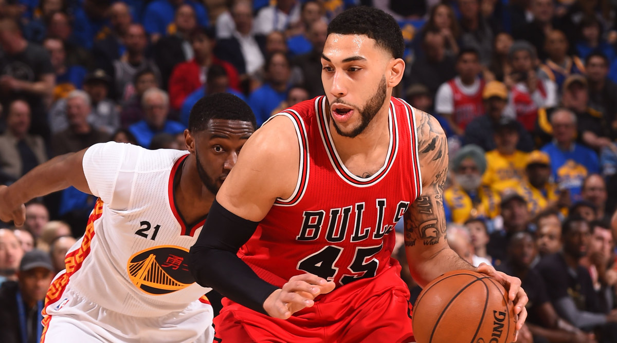 denzel-valentine-slideshow.jpg