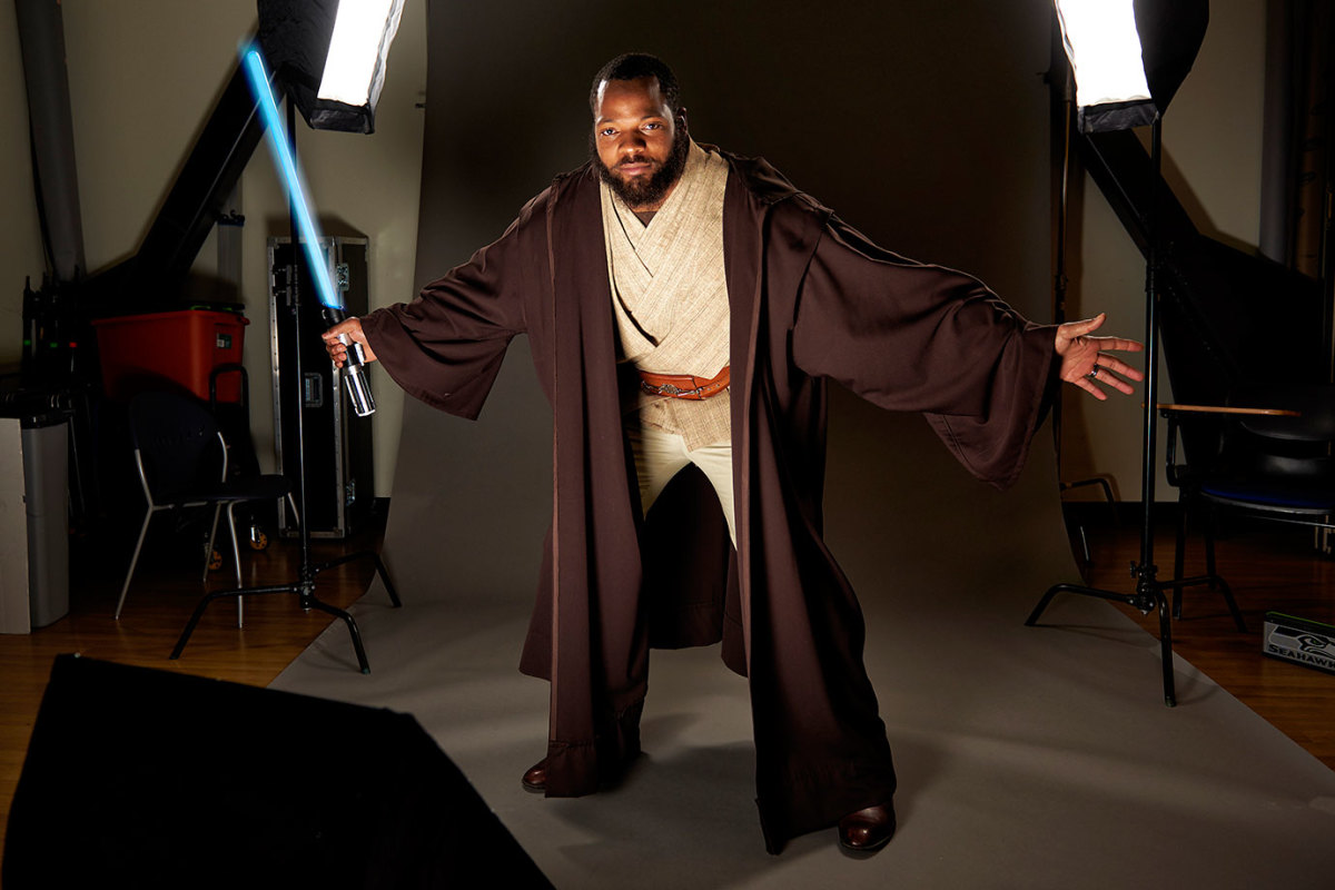 Michael-Bennett-Star-Wars-Jedi-X160197_TK1_024_rawfinal.jpg