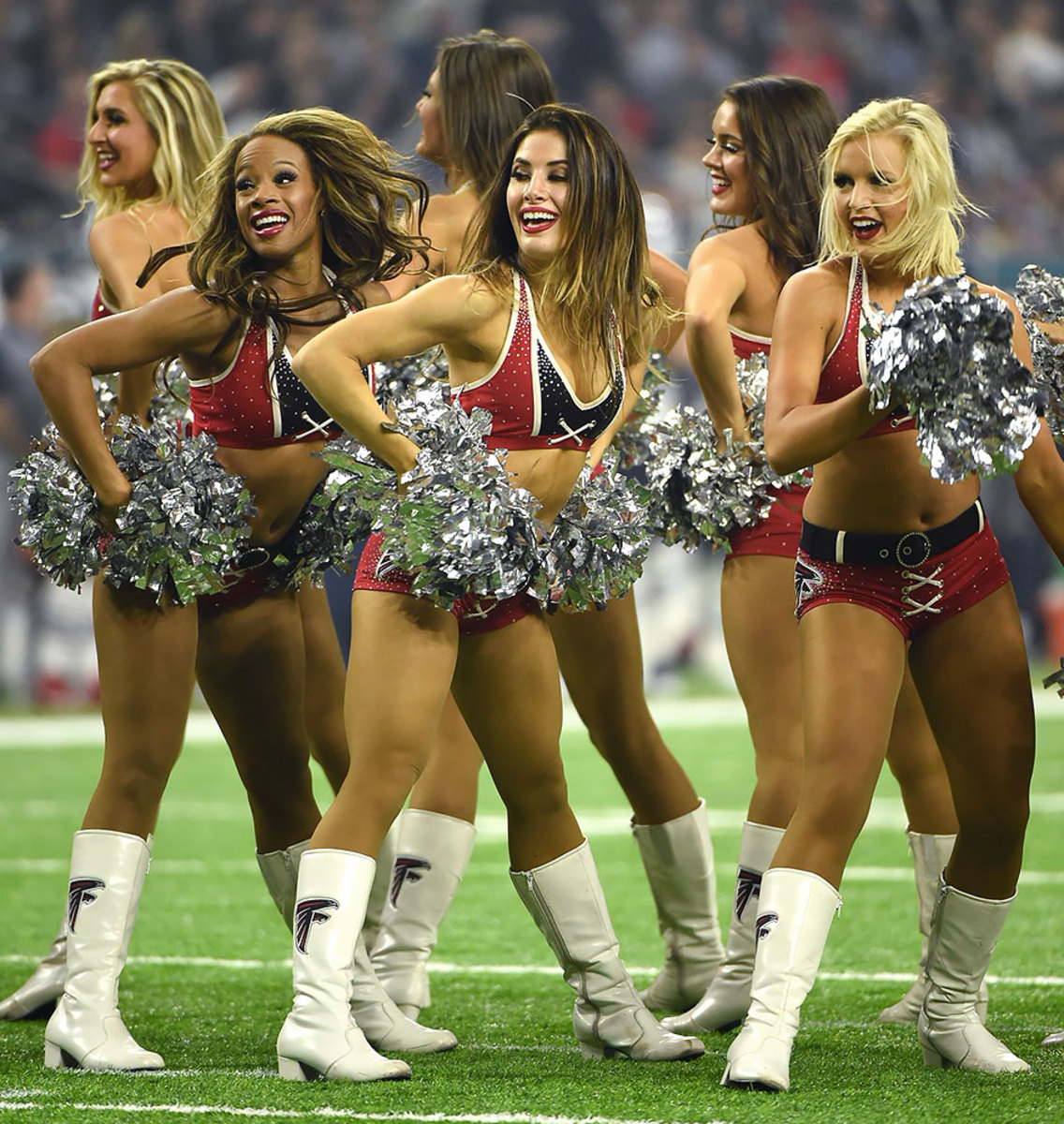 Atlanta-Falcons-cheerleaders-SI714_TK1_03468.jpg