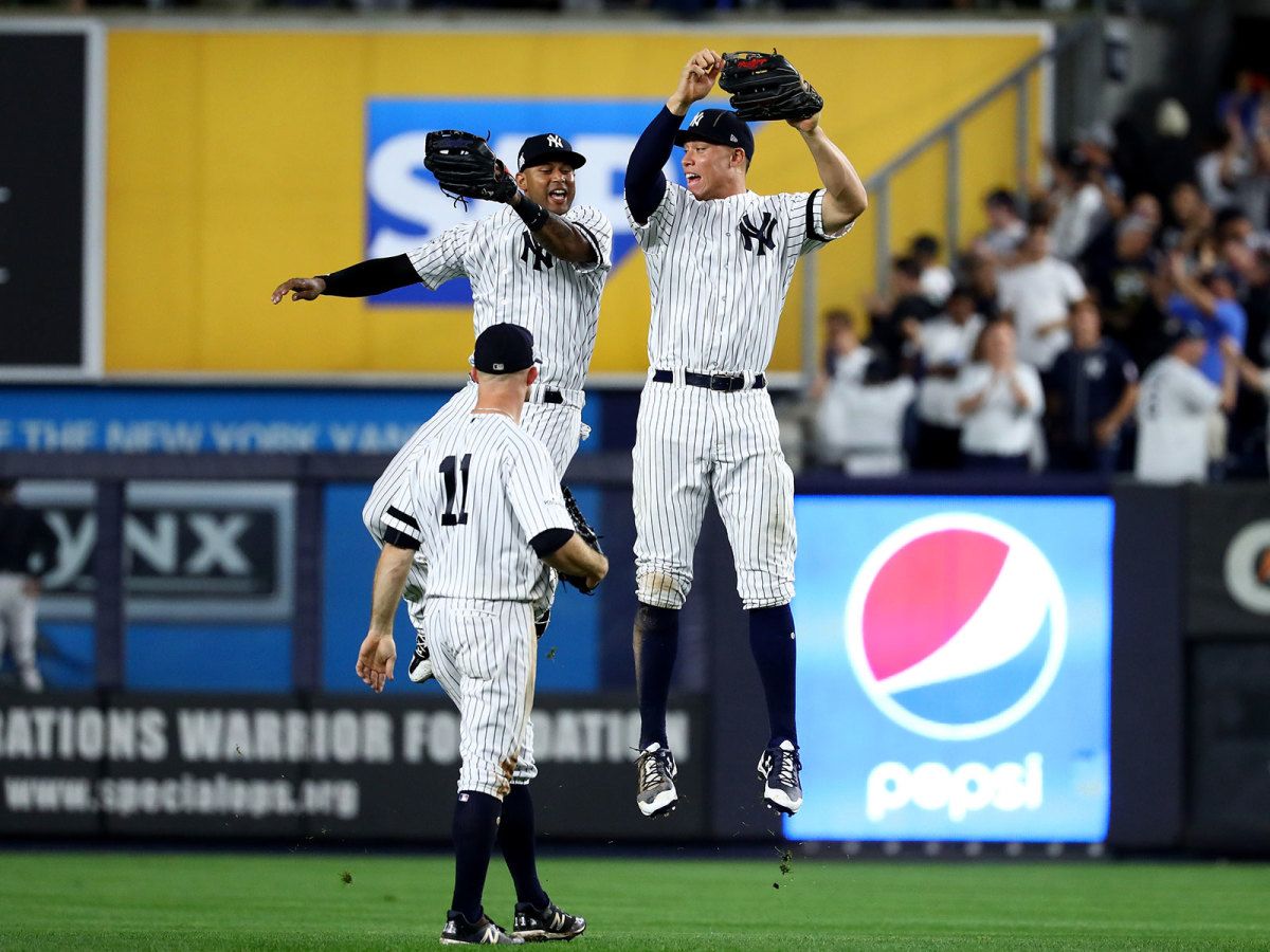 yankees-mometum-alds1.jpg