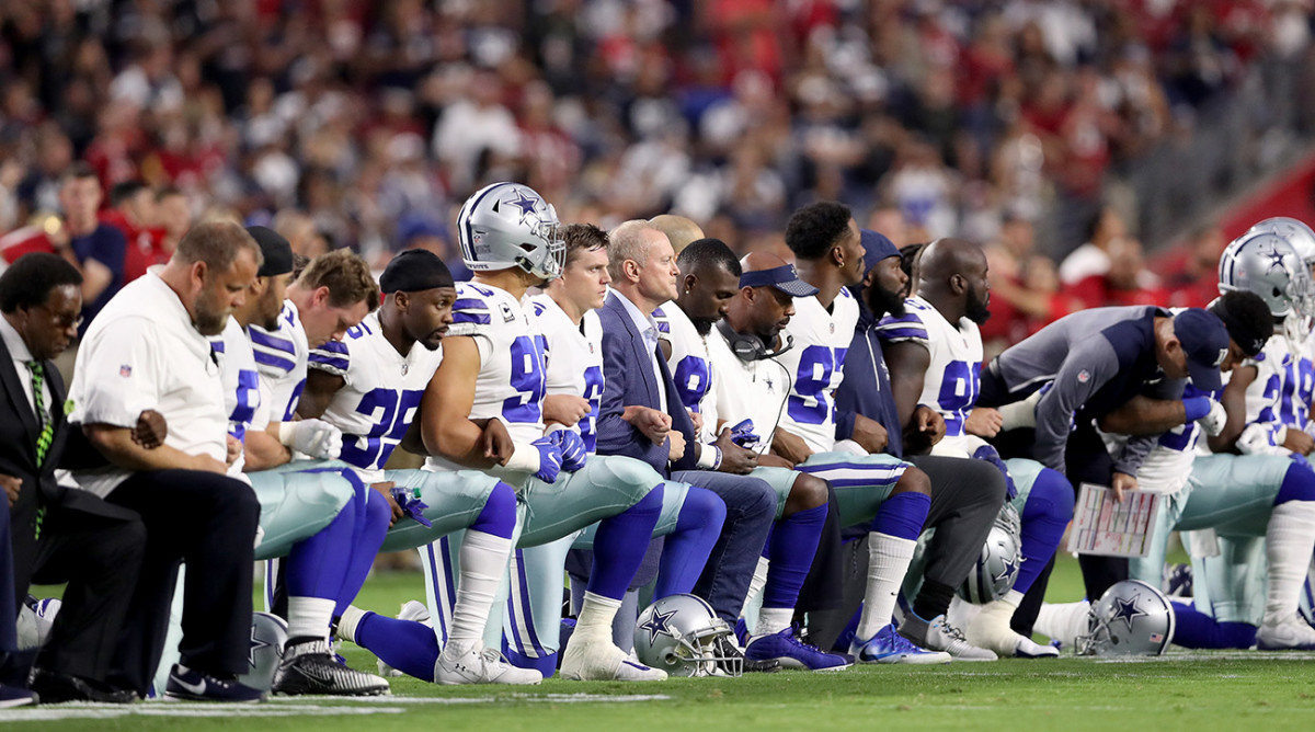 dallas-cowboys-anthem-demonstration.jpg
