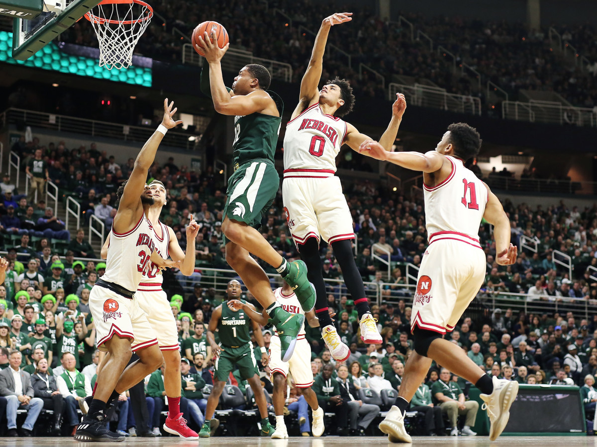 miles-bridges-action-nebraska.jpg