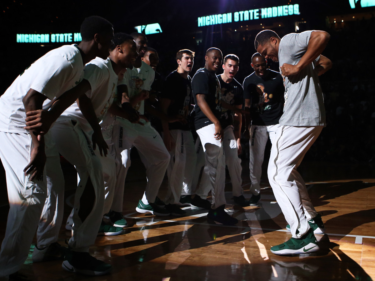 miles-bridges-msu-pregame.jpg