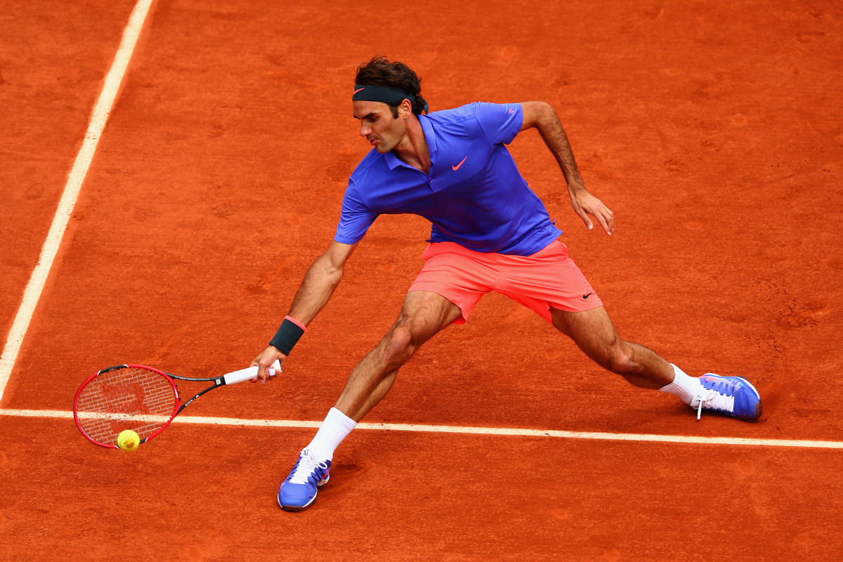 roger-federer-skips-french-inline.jpg
