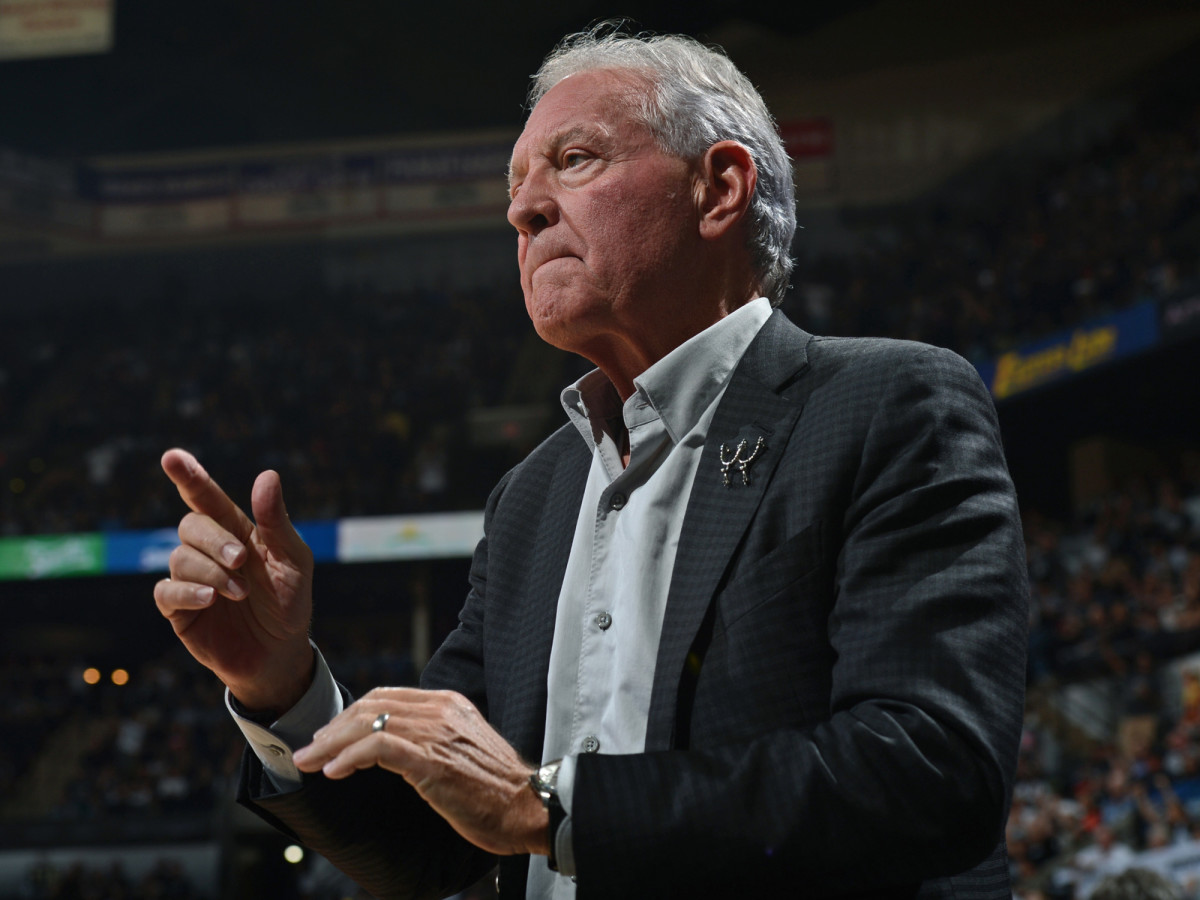 peter-holt-san-antonio-spurs.jpg