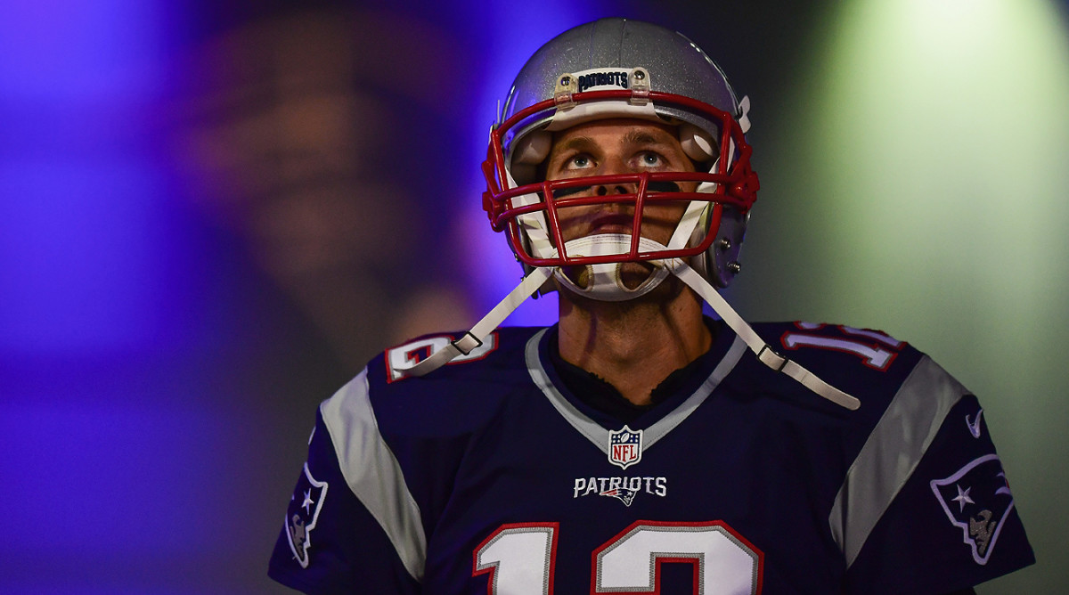 Tom Brady and the Patriots begin their Super Bowl defense Thursday night against the Chiefs.