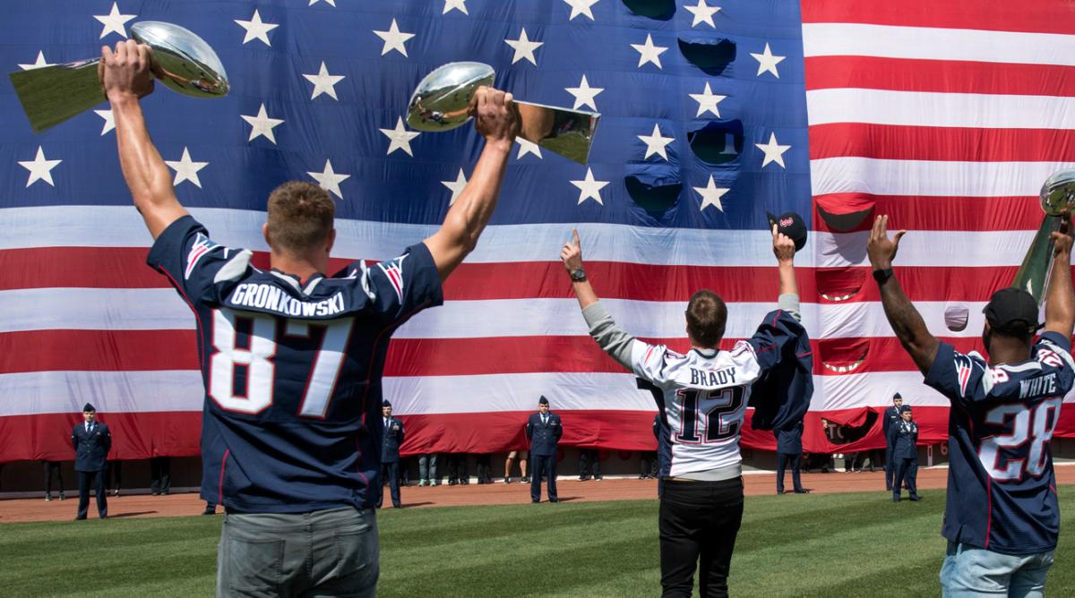 How does America really feel about Tom Brady, Rob Gronkowski and the New England Patriots?