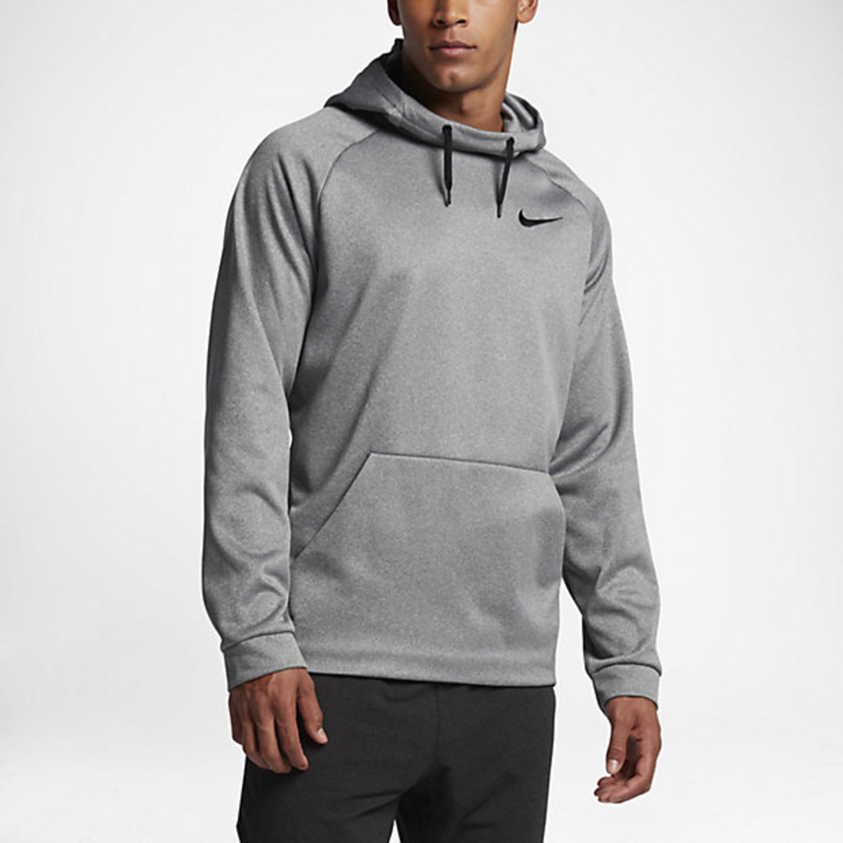 nike-therma-hoodie.jpg