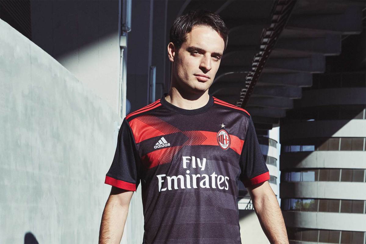 acmilan-third.jpg