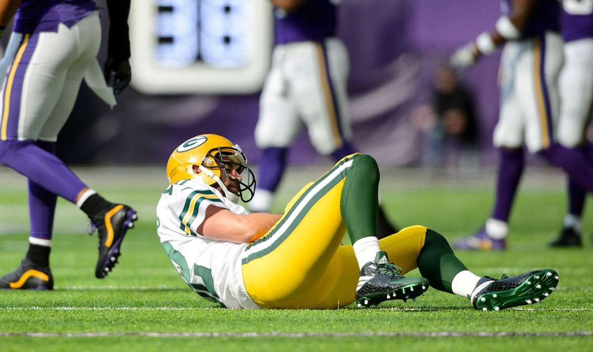 Aaron Rodgers was one of many big names who fell to injury this year.