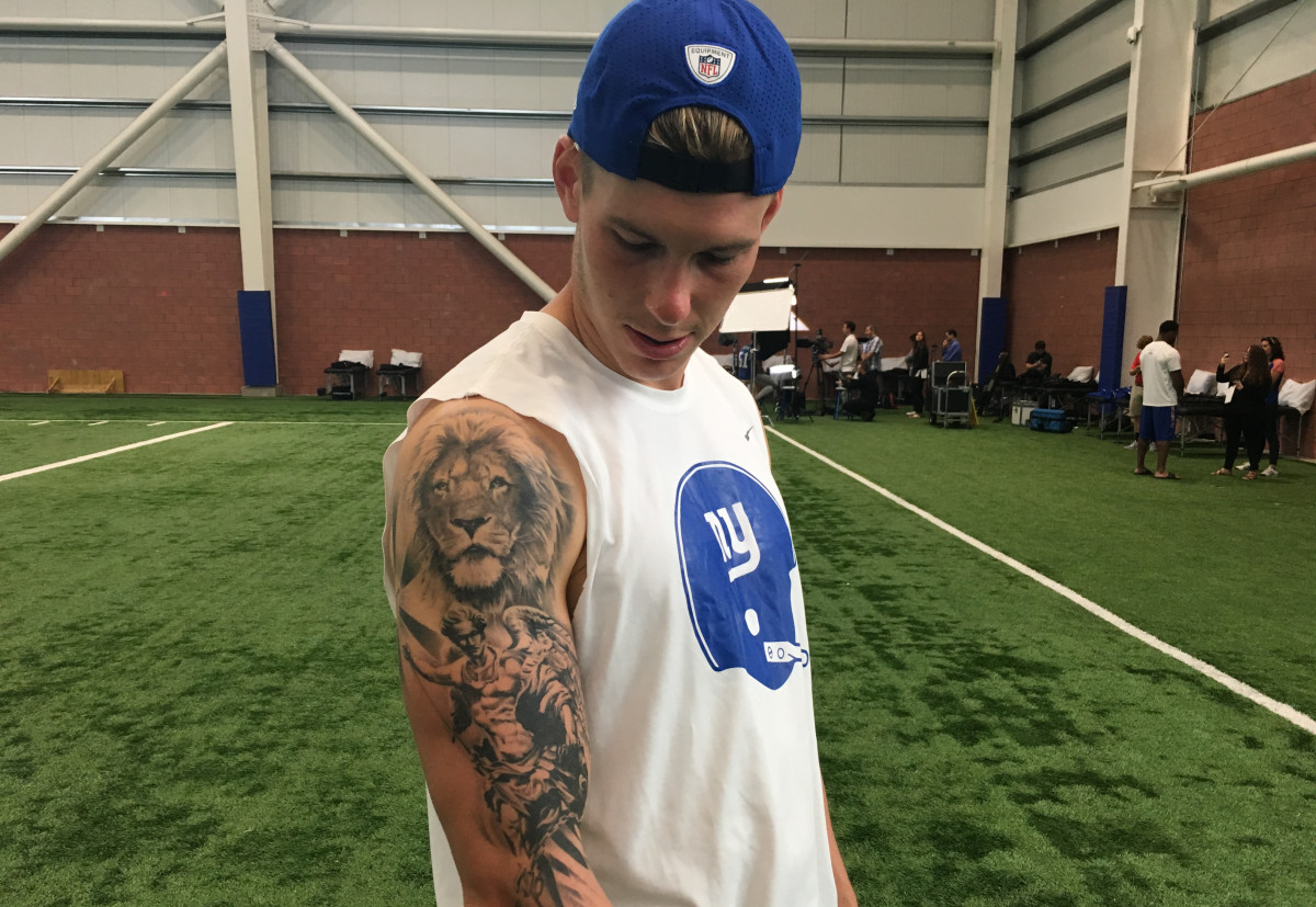 Super Bowl 50 Broncos Panthers share stories behind their tattoos   CBSSportscom