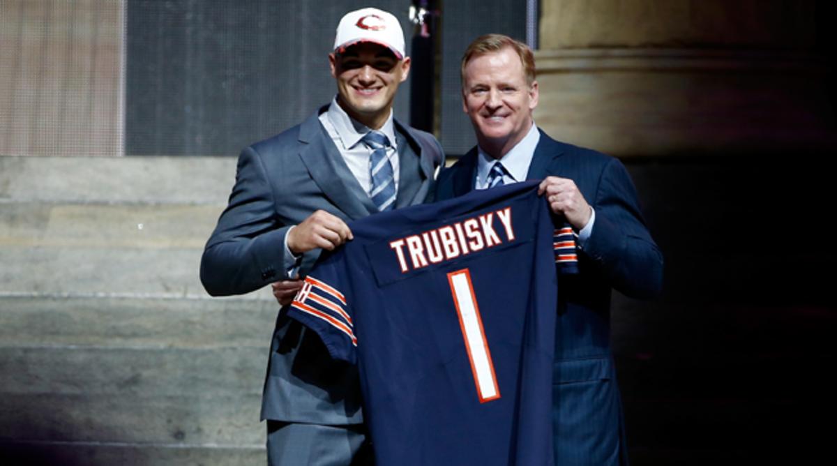 mitchell-trubisky-roger-goodell-nfl-draft-650-362.png