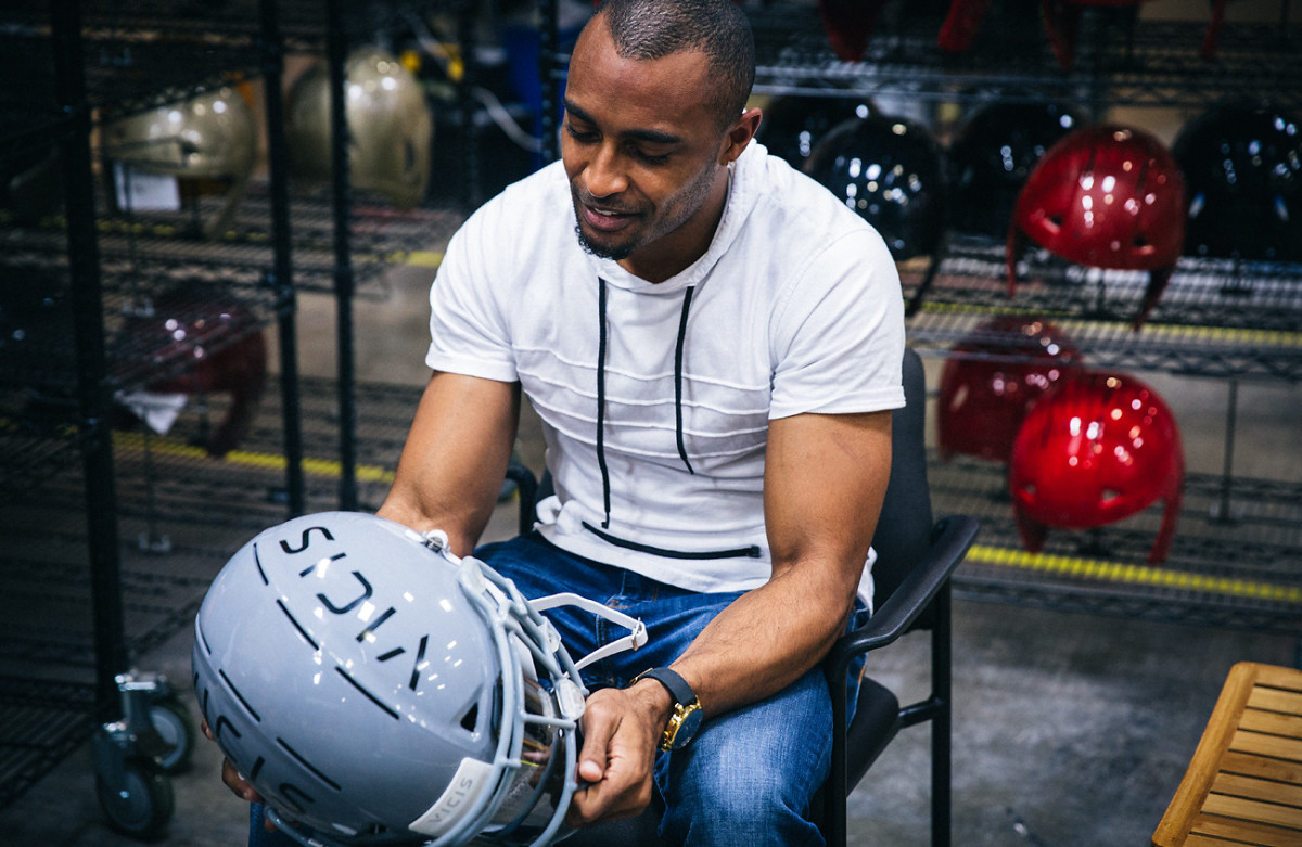 Doug Baldwin serves as a player advisor to VICIS, a small helmet company whose Zero1 model received the NFL’s top safety rating.